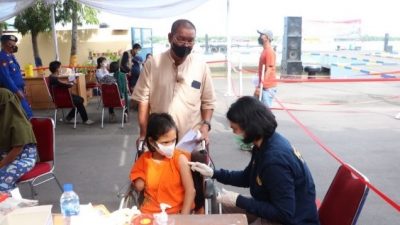 Direktorat Polisi Airud Gelar Vaksinasi Massal Dosis Kedua, Untuk Tingkatkan Herd Immunity Masyarakat