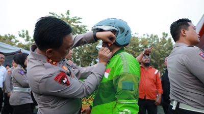 Curhatan Kapolda Sumut, Bersama Pengendera Ojol dan Penarik Betor di Medan