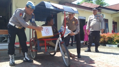 Polres Langkat Salurkan 70 Paket Bantuan Sosial dalam Rangka Hari Bhayangkara ke-78
