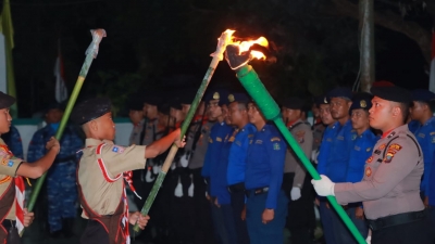 Kapolres Sibolga Irup.Apel  Kehormatan dan Renungan Suci