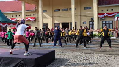 Polres Padang Lawas Meriahkan Gebyar HUT RI Ke-79 dengan Mengelar Olahraga Bersama