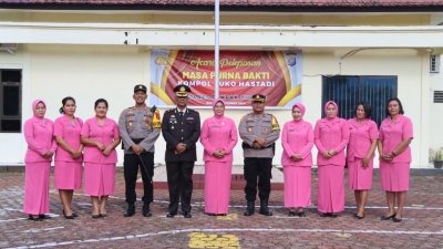 Polres Pakpak Bharat Laksanakan Upacara Pelepasan Masa Purna Bakti Kompol Suko Hastadi 