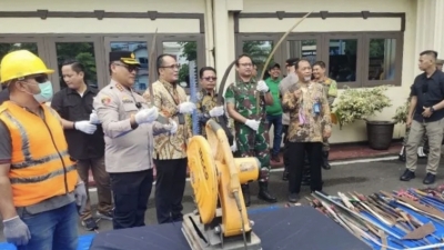 Polrestabes Medan Musnahkan Puluhan Sajam Sitaan Dari Geng Motor