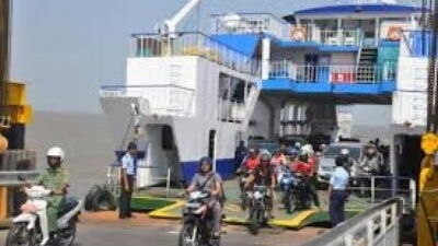 Selama Libur Natura Puluhan Ribu Pengunjung Gunakan RoRo Dumai-Rupat