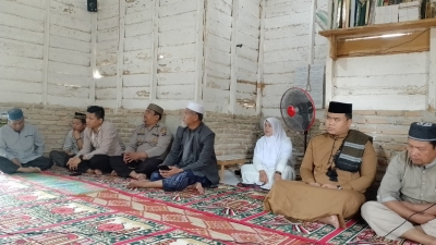 Kebanggaan Umat Islam Isra Mi'raj Diadakan di Desa Boangmanalu Dusun Lae Trondi dihadiri Polisi