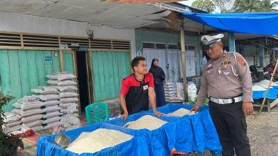 Ciptakan Kamtibmas Kondusif di Bulan Suci Ramadhan 1446 H, Polisi Hadir di Pekan Onan Sibande