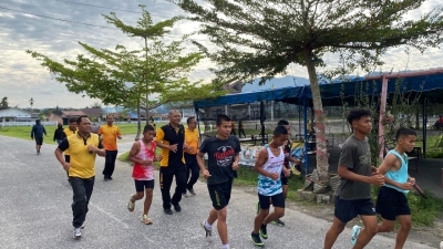Kapolres Pakpak Bharat Ajak Masyarakat Untuk Berolahraga Bersama PjU dan Personel Polri