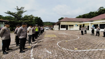 Arahan Kapolres Pakpak Bharat Melalui Kabag SDM Kumpul 1 Polisi 1 Desa Yang Tersprin Dalam Program Ketahanan Pangan