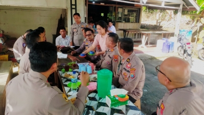Rangkaian Hari Bhayangkara ke-79, Kapolres Pakpak Bharat Ajak PJU dan Personel Coffee Morning Bahas SPPG dan Ketapang