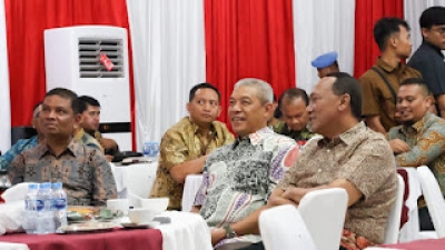 Wakapolda Aceh Brigjen Ari Wahyu Widodo Nonton Bareng Pergelaran Wayang Kulit Lakon Amartha Binangun