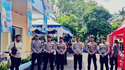 Personel.Polres Sibolga Lakukan Pengamanan RRI FEST 2025 Berjalan Kondusif