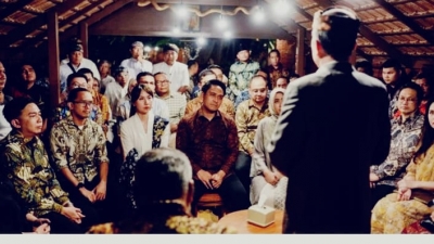Jokowi Kumpul Dengán Sejumlah Elite PSI di Bali, Beri Instruksi