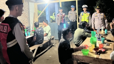 Patroli Bluelight Polres Pakpak Bharat Yang Berintegritas dan Humanis, Amankan Malam Weeken Masyarakat