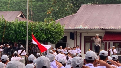 Police Go To School Sat Lantas Polres Pakpak Bharat,  Ajak Pelajar SMA Negeri 1 Salak Tertib Berlalu Lintas