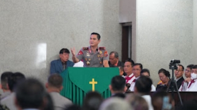 Minggu Kasih di Gereja HKBP Sudirman, Kapolda Sumut Ajak Masyarakat Perangi Narkoba, Jaga Kamtibmas